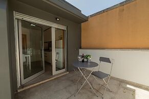 Rooftop Stylish by Homing