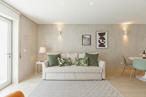 Stylish Apartment With Terrace by Homing