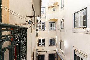 Santos Tiny Studio by Homing