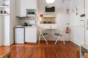 Santos Tiny Studio by Homing