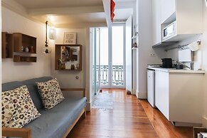 Santos Tiny Studio by Homing