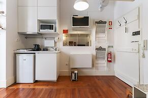 Santos Tiny Studio by Homing