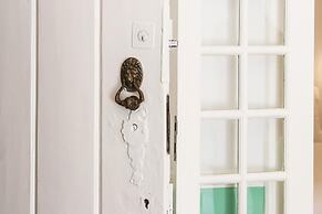 Castelo Premium II by Homing