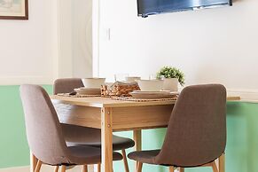 Castelo Premium II by Homing