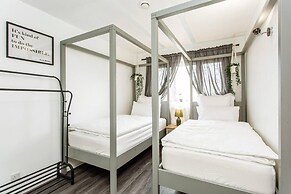 Immaculate 2-bed Apartment in Dagenham