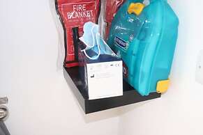 Immaculate 2-bed Apartment in Dagenham