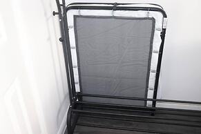 Immaculate 2-bed Apartment in Dagenham