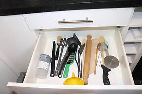 Immaculate 2-bed Apartment in Dagenham