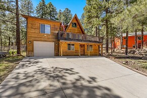 Spacious A-frame Pines Cabin 12 Beds Loft Game Room