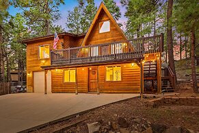 Spacious A-frame Pines Cabin 12 Beds Loft Game Room