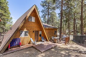 Spacious A-frame Pines Cabin 12 Beds Loft Game Room