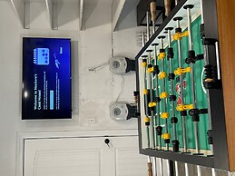 Spacious Canyon Peak Pine View Home Game Room Hot Tub