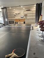 Spacious Canyon Peak Pine View Home Game Room Hot Tub