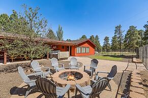Spacious Canyon Peak Pine View Home Game Room Hot Tub