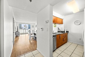 Amazing High Rise at Brickell with pool