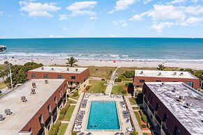 Pier Pressure Beachfront w Pool