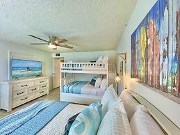 Pier Pressure Beachfront w Pool