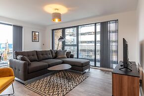 Sevenstays Ashford - 2BR Luxury Apartments