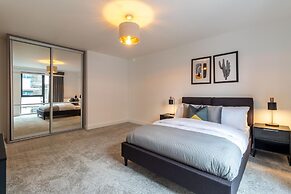 Sevenstays Ashford - 2BR Luxury Apartments