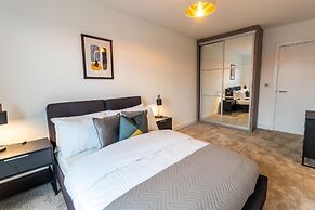 Sevenstays Ashford - 2BR Luxury Apartments