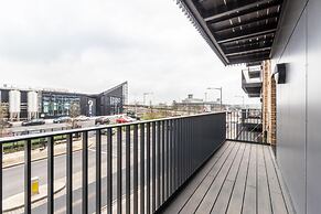 Sevenstays Ashford - 2BR Luxury Apartments