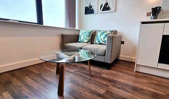 Luxury 1 bed Apartment 10 Mins to Bham City Centre
