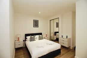 Seven Stays Modern Studio Apartment - Solihull