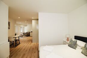 Seven Stays Modern Studio Apartment - Solihull