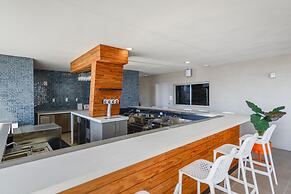 Amazing Studio Apt with Great Views Pool