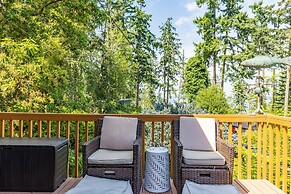 Mid-century Beach Cabin by Avantstay Walk to Beach