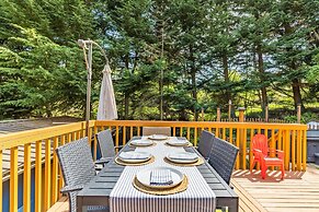 Mid-century Beach Cabin by Avantstay Walk to Beach