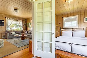 Sunlight Beach Getaway by Avantstay Views