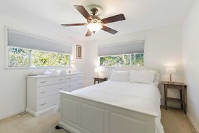 Eagles Watch by Avantstay Large Deck w/ Views