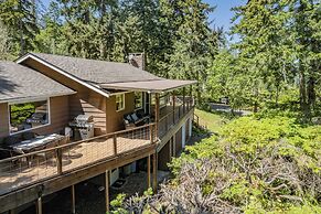 Eagles Watch by Avantstay Large Deck w/ Views