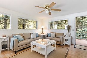 Eagles Watch by Avantstay Large Deck w/ Views