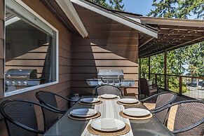 Eagles Watch by Avantstay Large Deck w/ Views