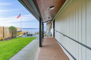 Oceanfront w/ Game Room, Fire Pit, Panoramic Views Angels Landing by A