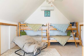 Sisters by the Sound by Avantstay Beach Access