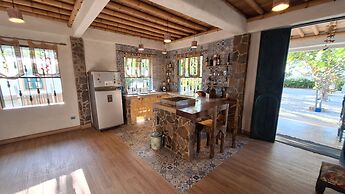 Chevere Beach Cabañas sas