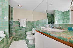 Amazing 3BR direct oceanfront PH by YouRent!