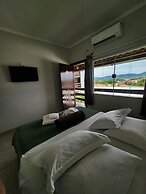 Pousada Luz de Candeia