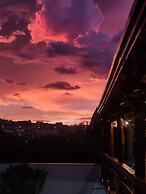 Pousada Luz de Candeia