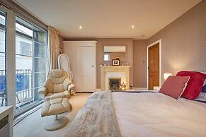 Host Stay The View Old Coastguard Cottage