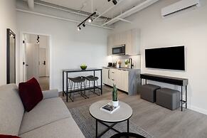 Steveston Waterfront Hotel