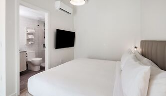 Steveston Waterfront Hotel