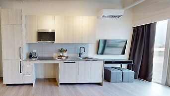 Steveston Waterfront Hotel