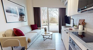 Steveston Waterfront Hotel