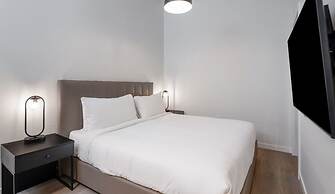 Steveston Waterfront Hotel