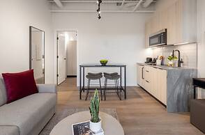 Steveston Waterfront Hotel