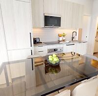 Steveston Waterfront Hotel